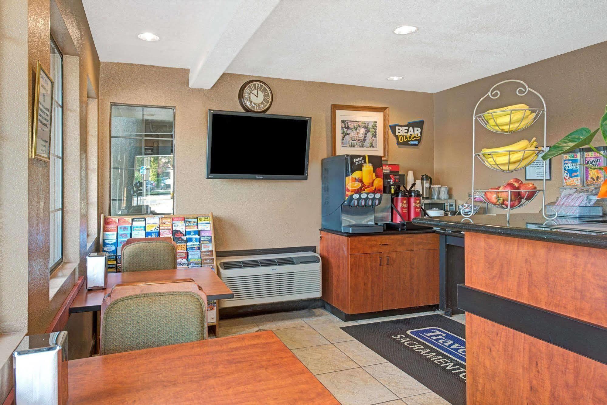 Travelodge Sacramento/Rancho Cordova Zewnętrze zdjęcie